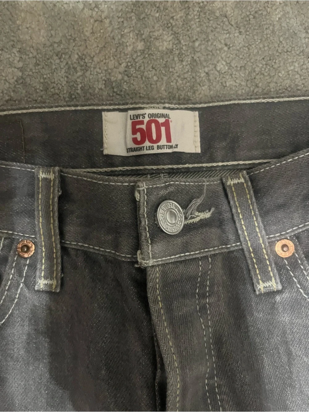 Levi's Men's Straight-Leg Jeans in Dark Gray